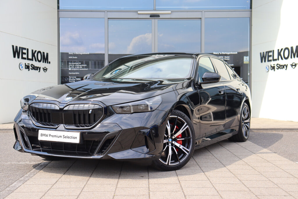 BMW i5 1