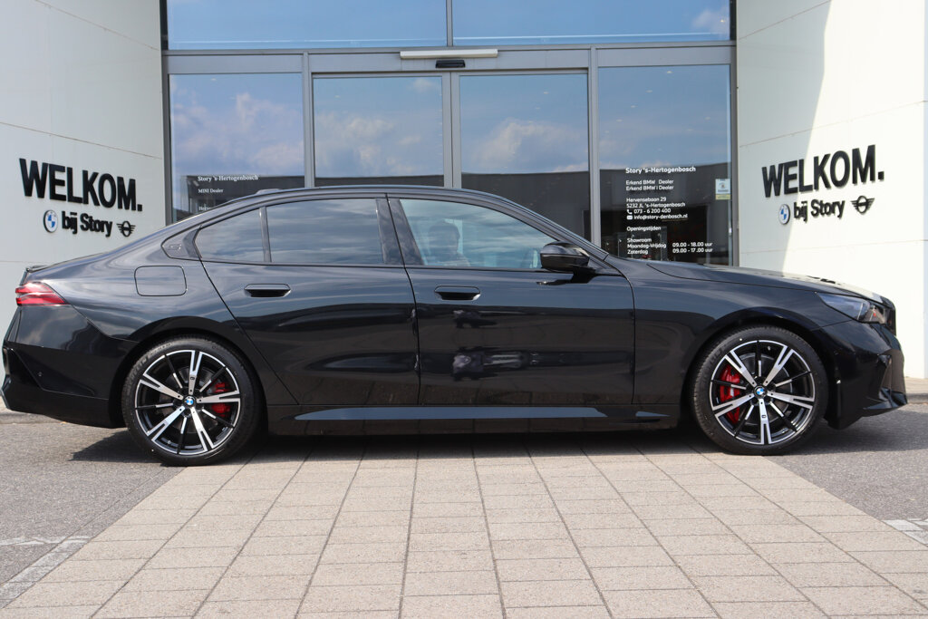 BMW i5 10
