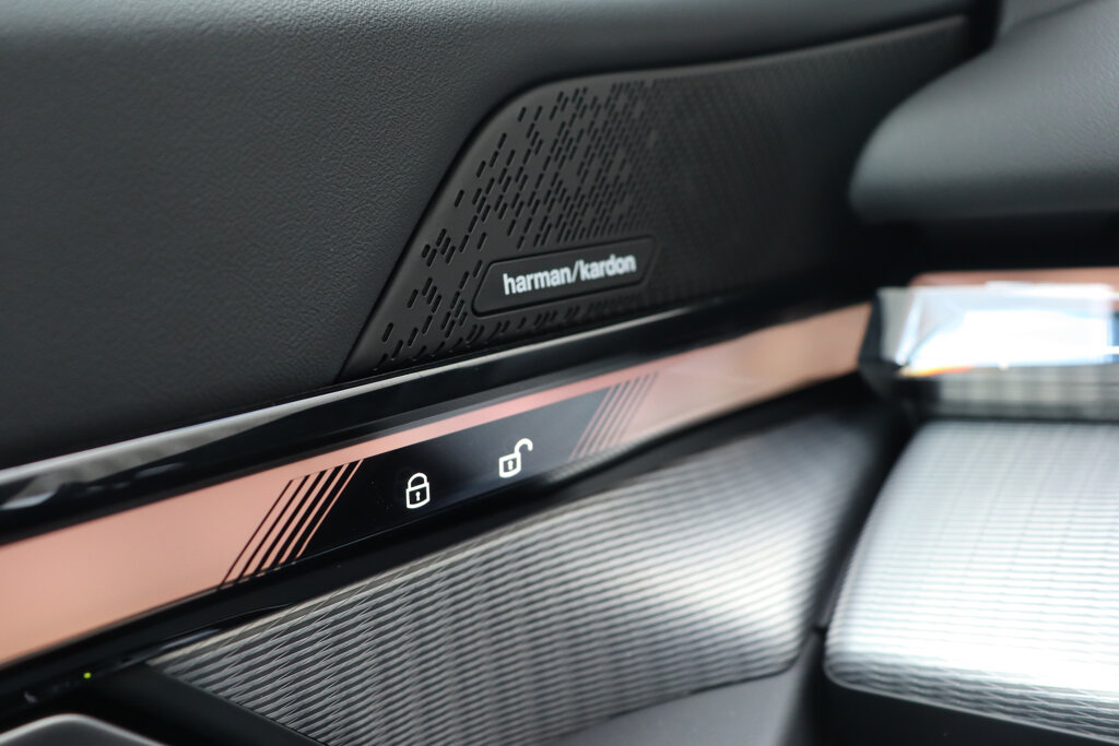 BMW i5 18