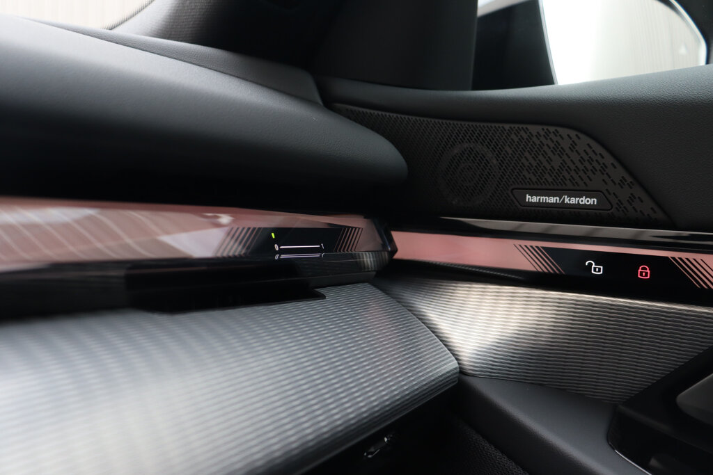 BMW i5 34