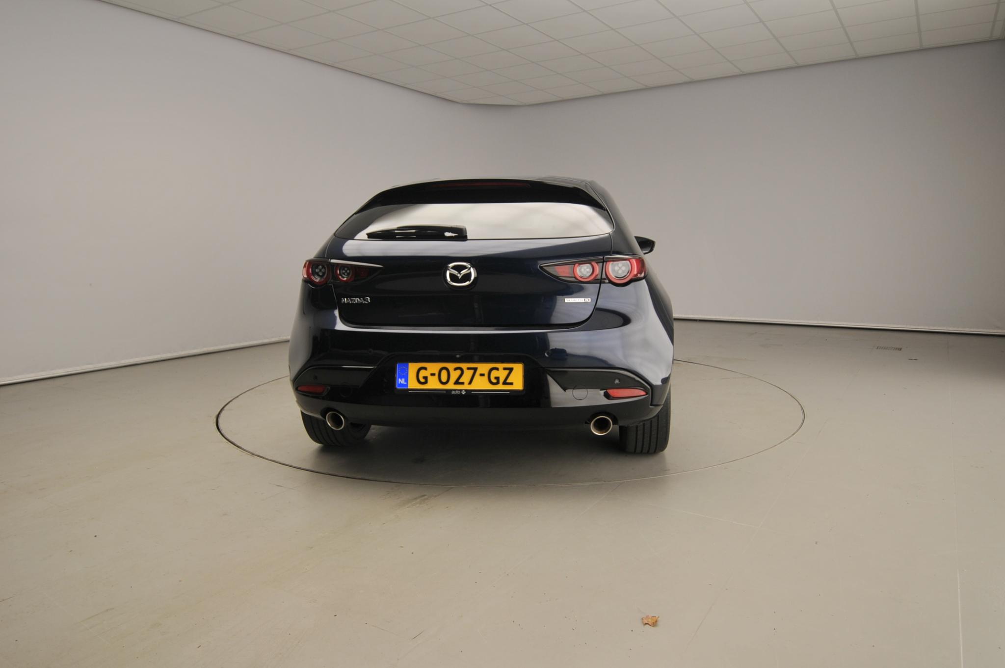Mazda 3 2.0 e-SkyActiv-X M Hybrid 180 Luxury Aut. - Bild 3