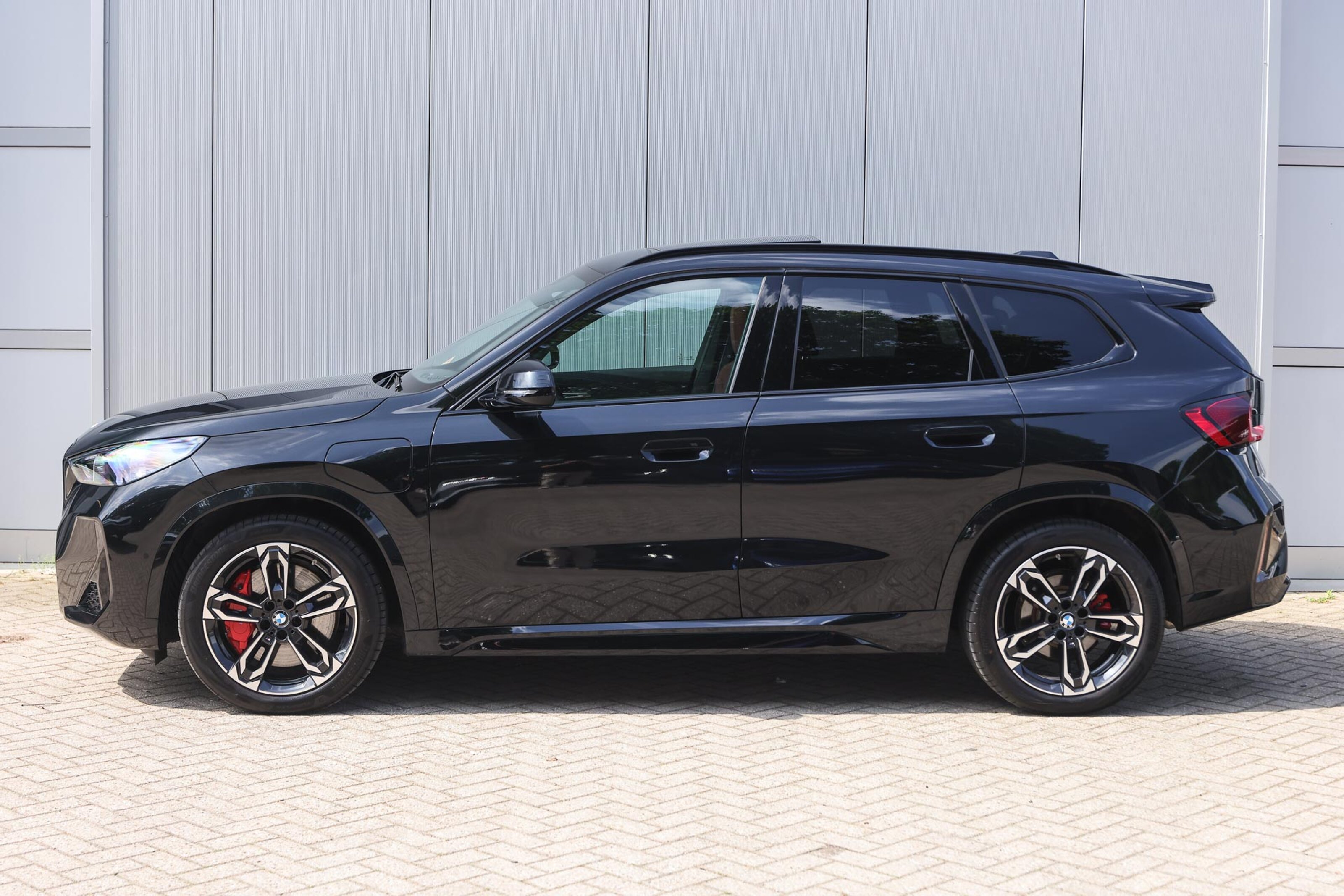 BMW X1 8