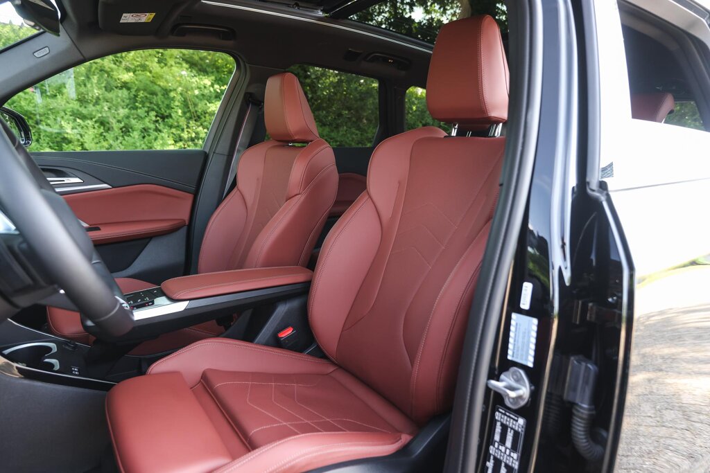 BMW X1 13