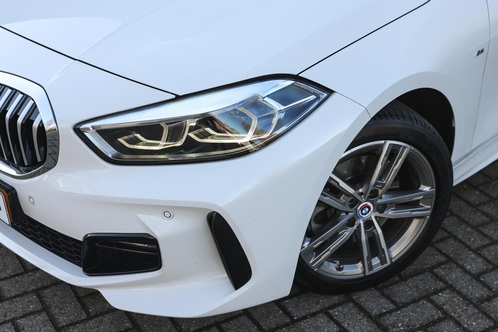 BMW 1 Serie 25