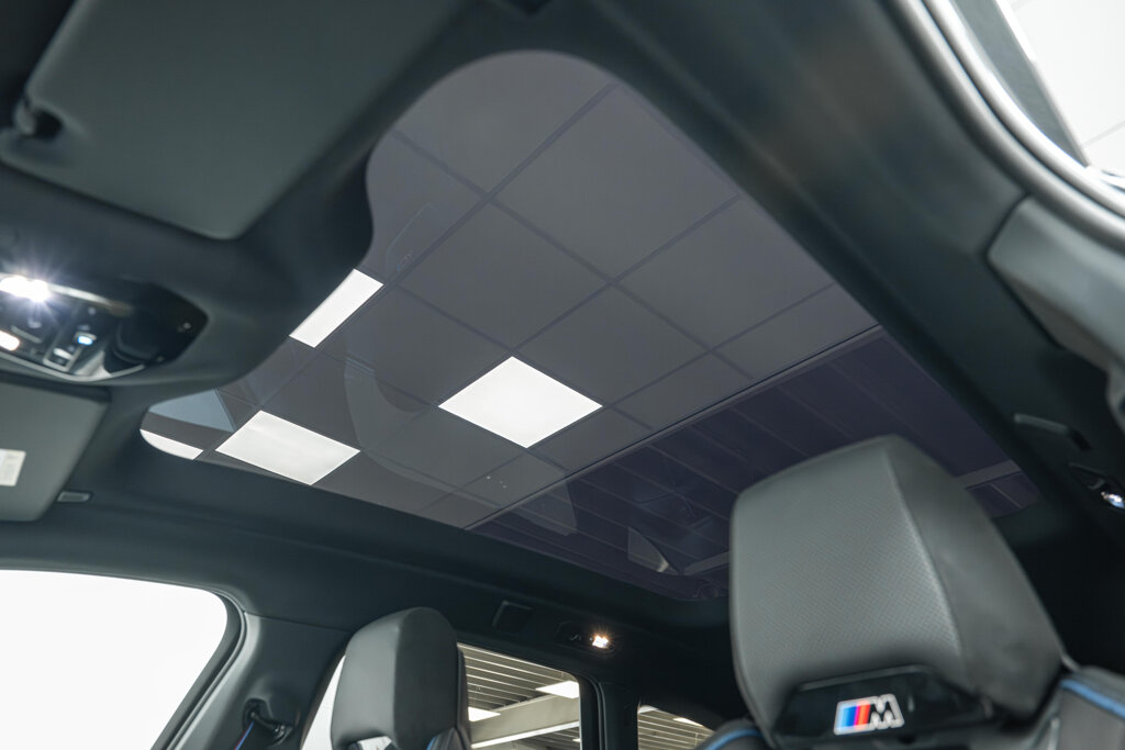 BMW iX3 31