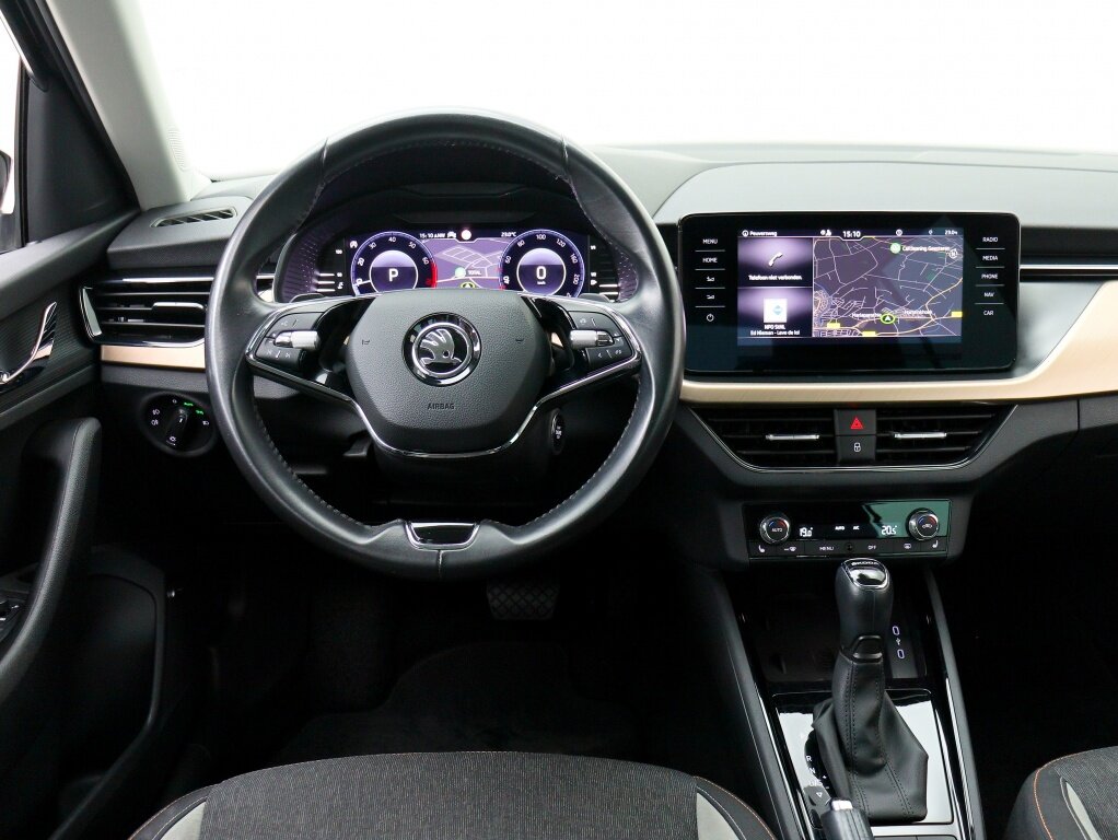 Škoda Kamiq 1.0 TSI Style Automaat | Navigatie | Stoelverwarming - Afbeelding 3