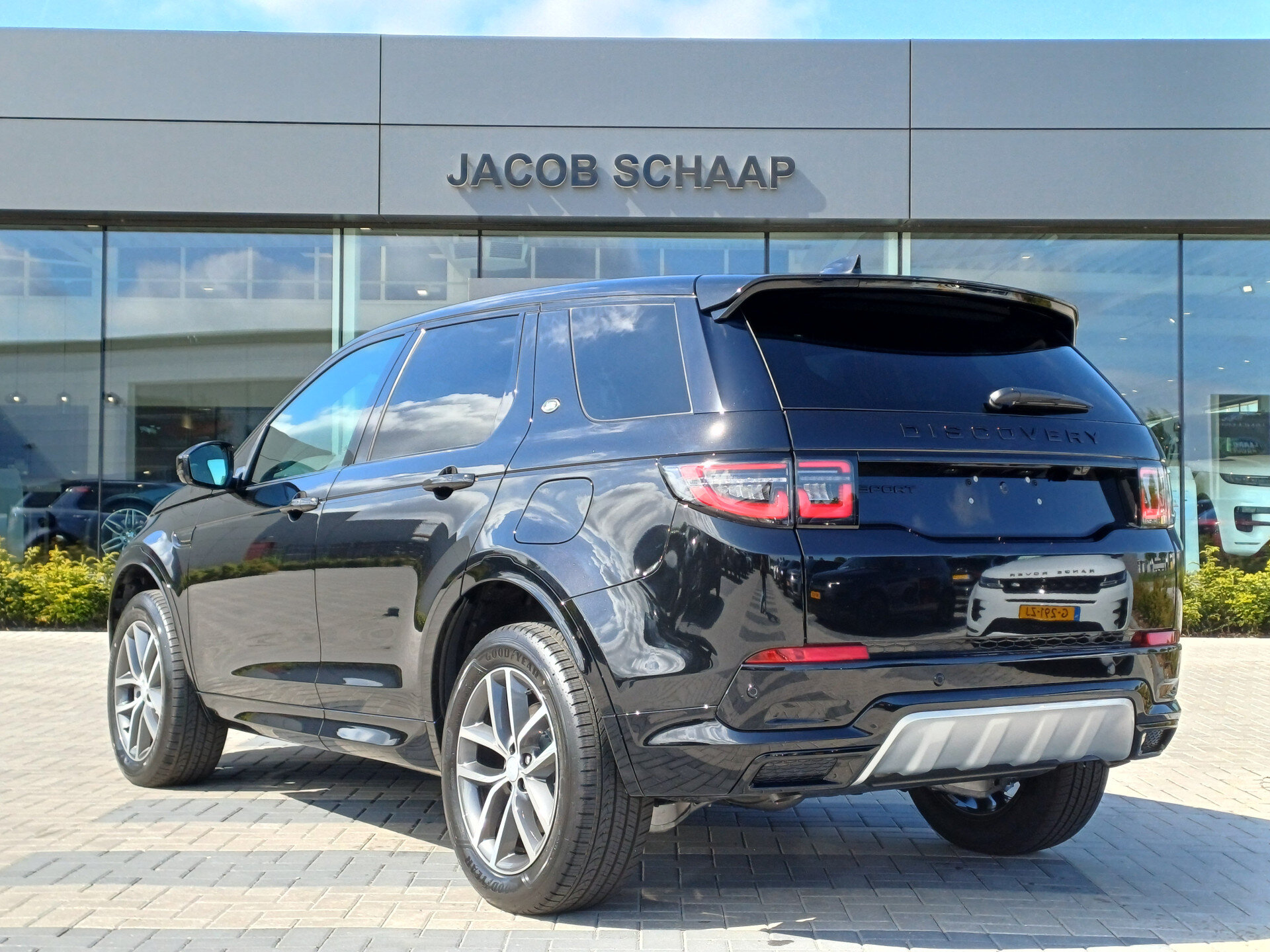 Land Rover Discovery Sport P270e 269pk AWD Business Edition - Afbeelding 5