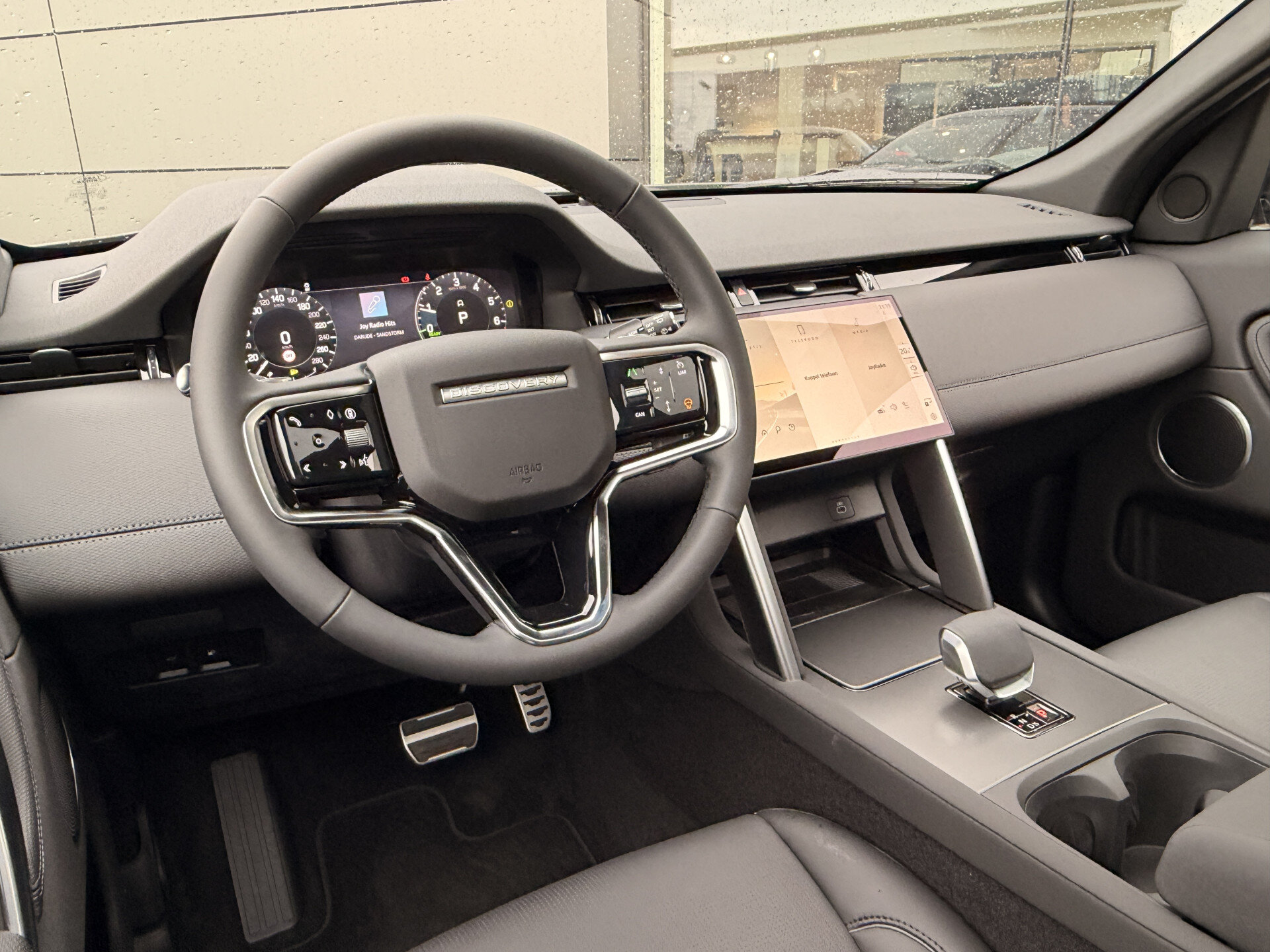 Land Rover Discovery Sport P270e 269pk AWD Business Edition - Afbeelding 2