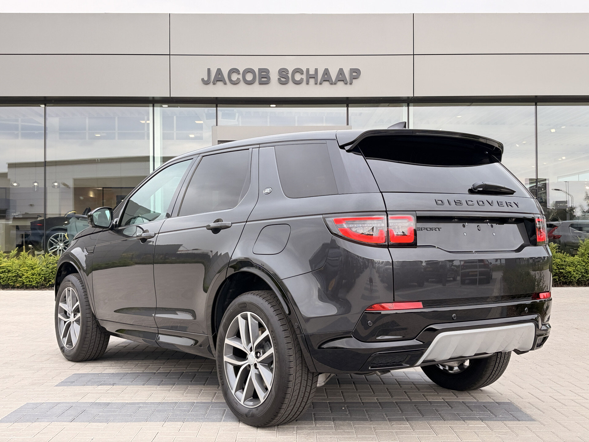 Land Rover Discovery Sport P270e 269pk AWD Business Edition - Afbeelding 5