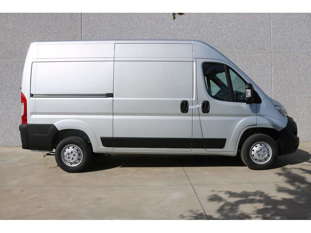 Opel Movano VAN 3500 L2H2 2.2 TD 140PK - Afbeelding 3