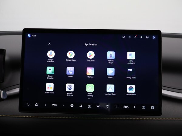 Apple Carplay/Android Auto