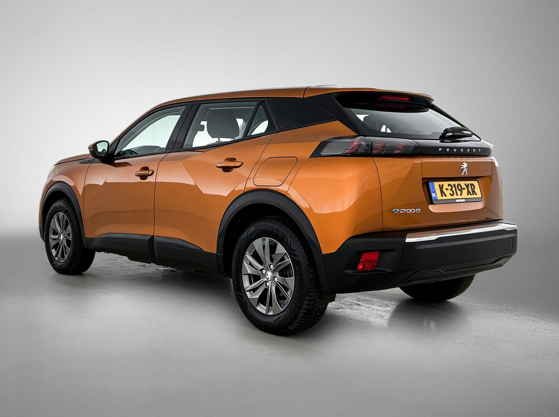 Peugeot e-2008 SUV EV Active 50 kWh 136pk - Afbeelding 3