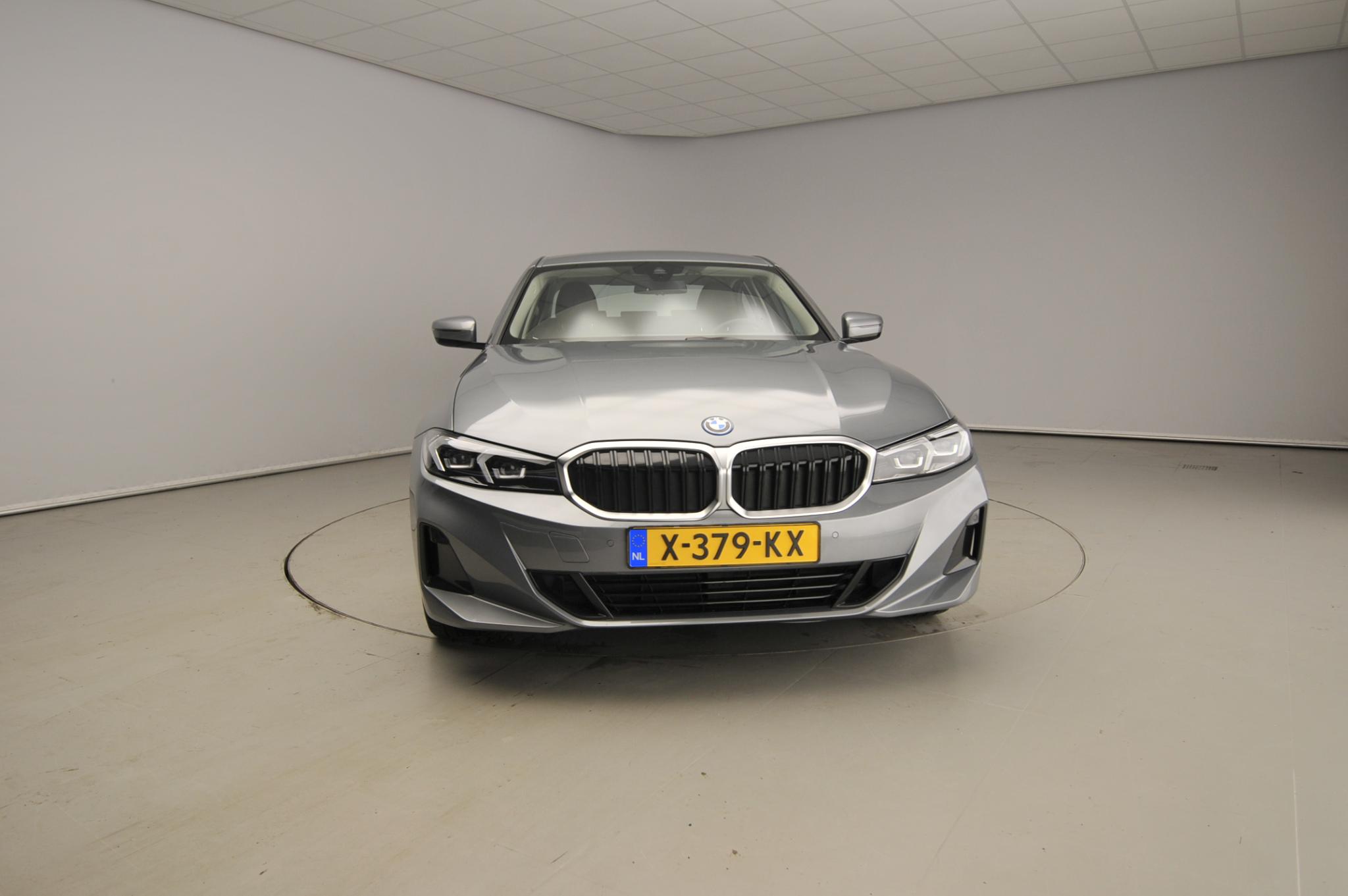 BMW 3 Serie Sedan 320e - Afbeelding 5