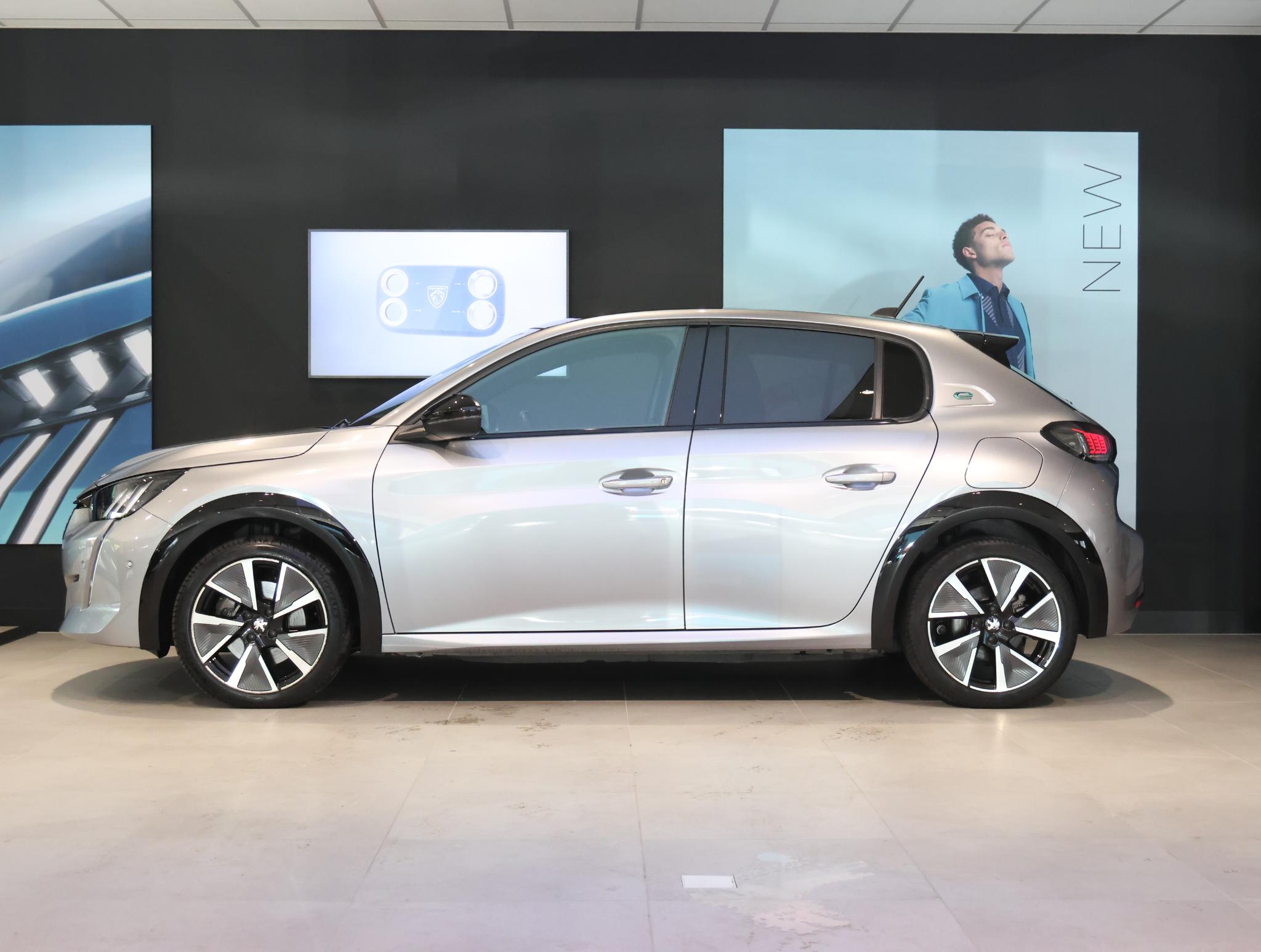 Peugeot e-208 EV GT Pack 50 kWh - Afbeelding 2