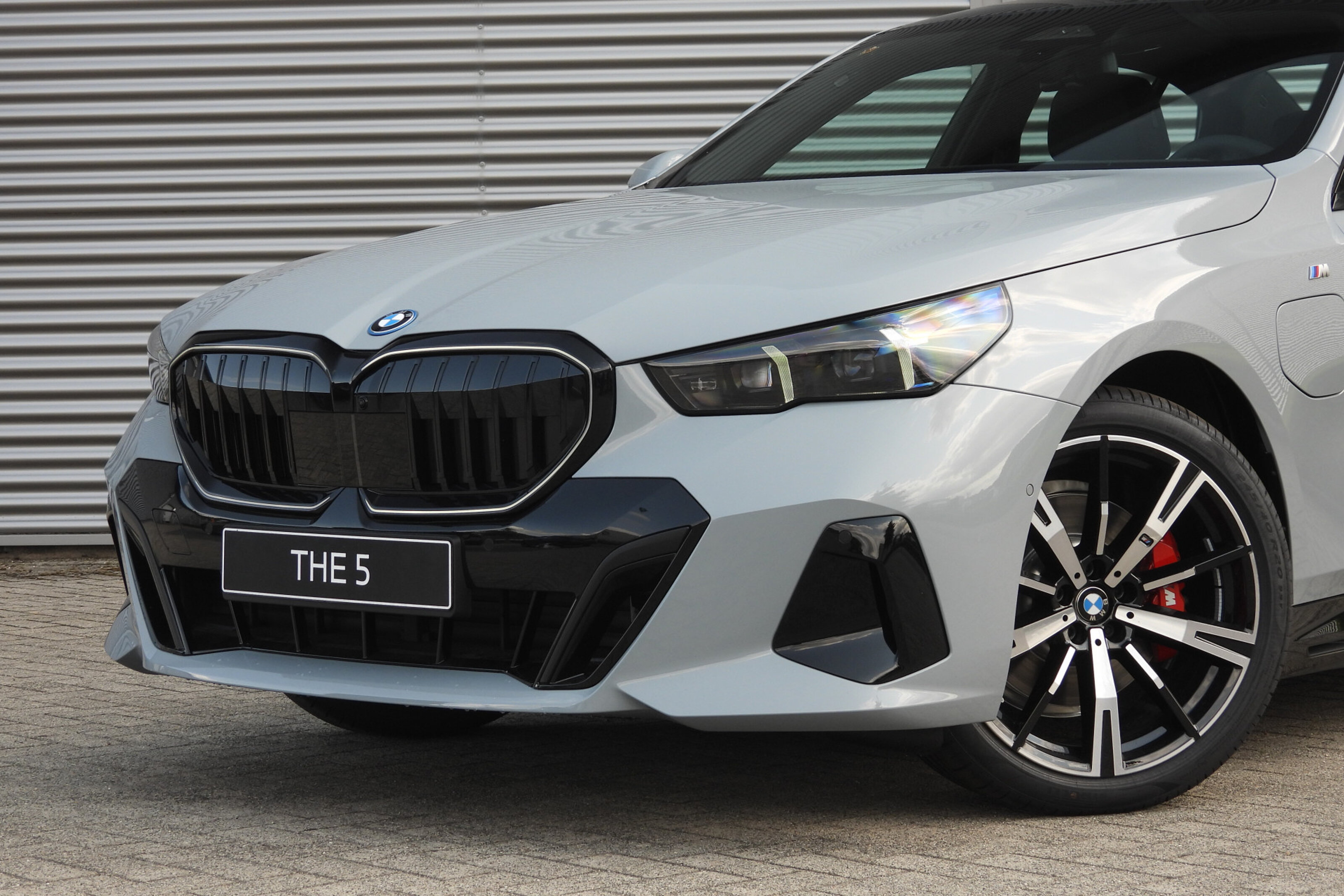 BMW i5 7