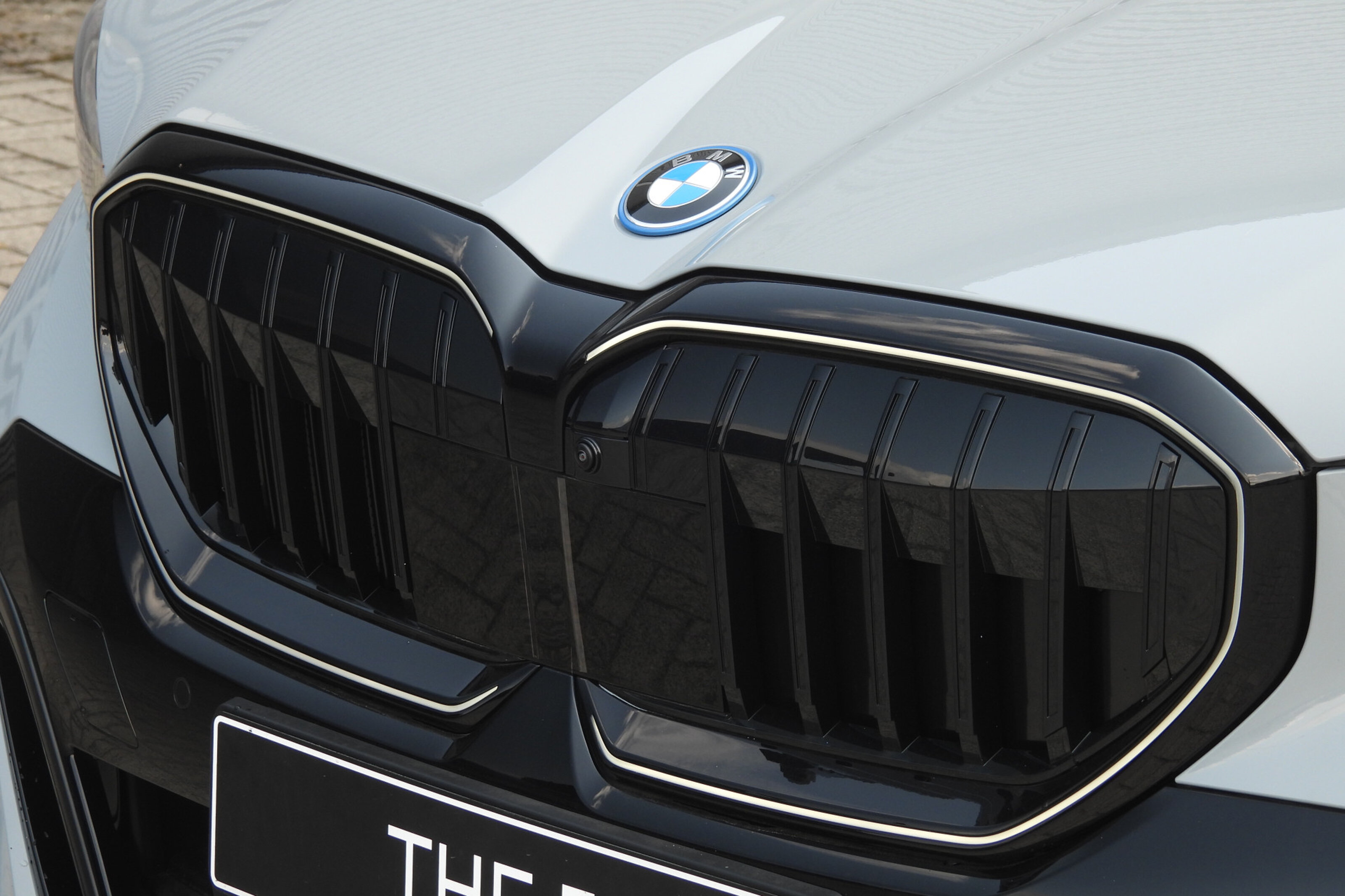 BMW i5 8