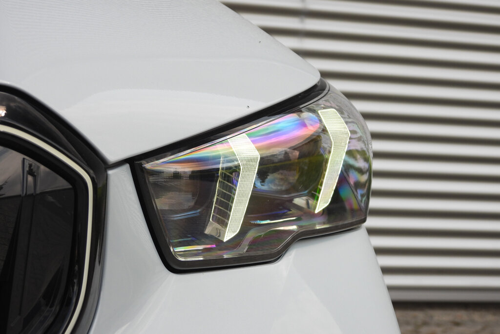 BMW i5 13