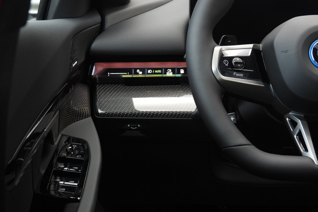 BMW i5 39