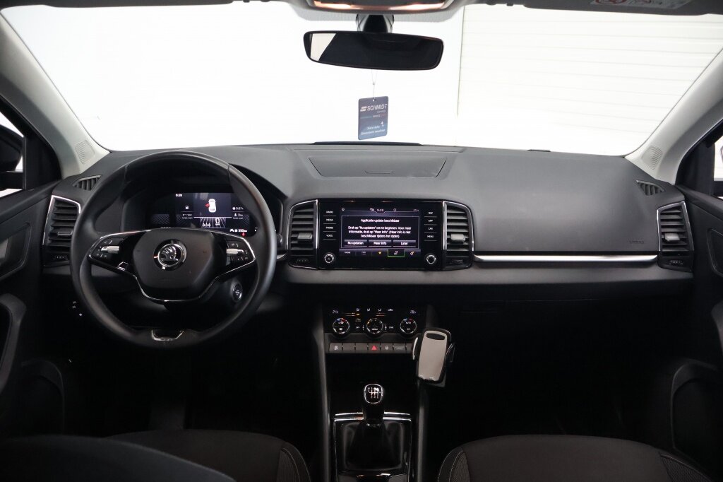 Škoda Karoq 1.0 TSI Business Edition | LED | Navigatie | Carplay | Keyless - Afbeelding 2