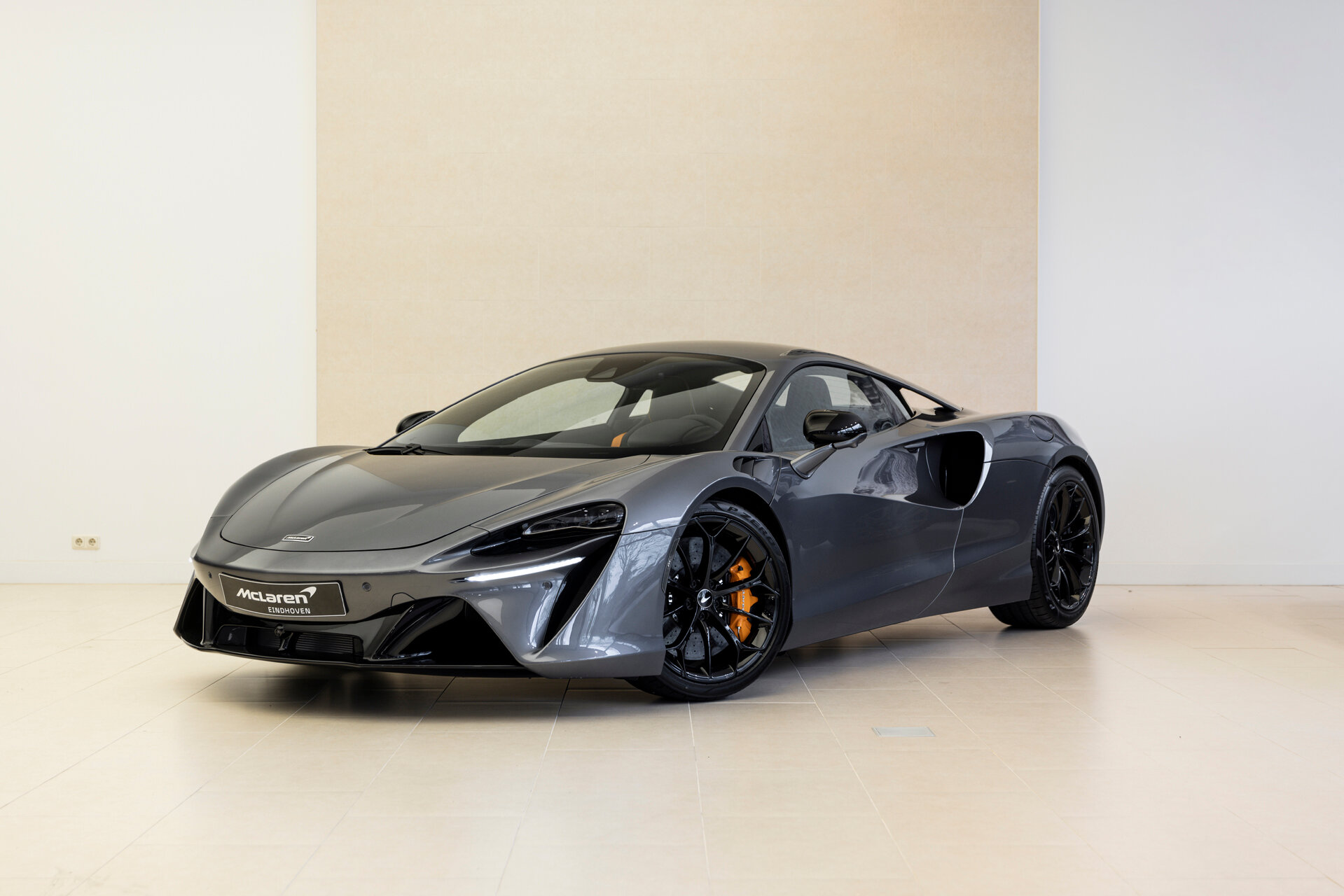 McLaren Artura Coupe