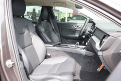 Volvo V60 2.0 B4 197pk AUT Essential Edition - Afbeelding 4