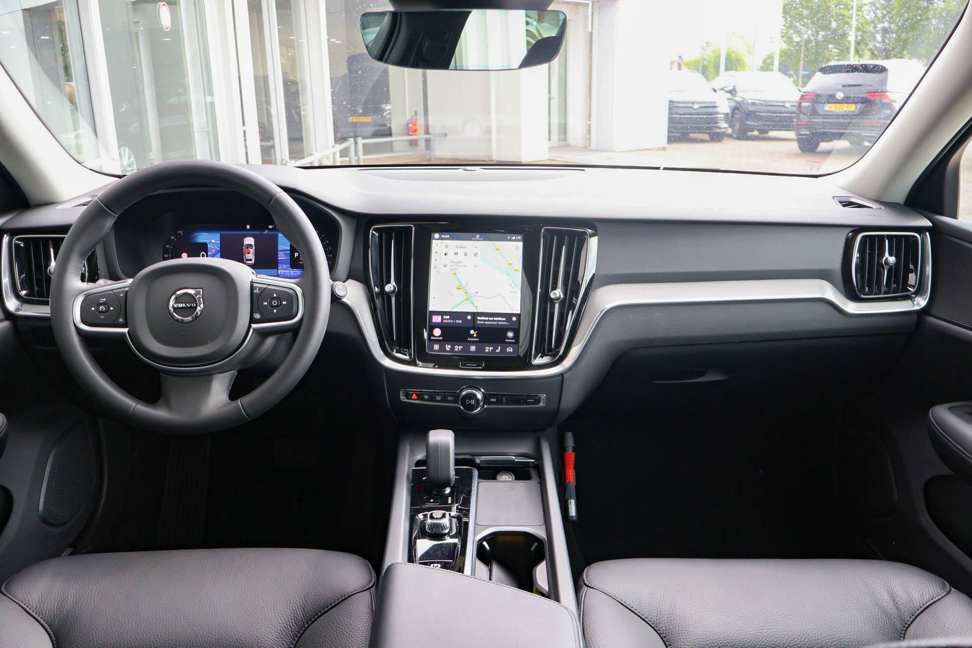 Volvo V60 2.0 B4 197pk AUT Essential Edition - Afbeelding 5