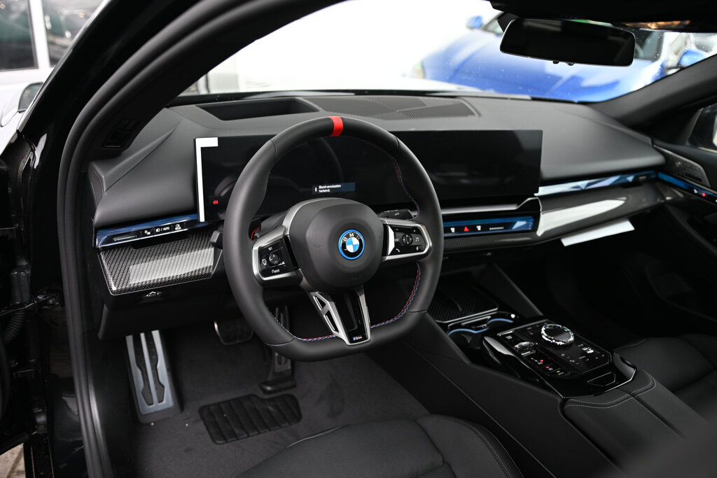 BMW i5 4