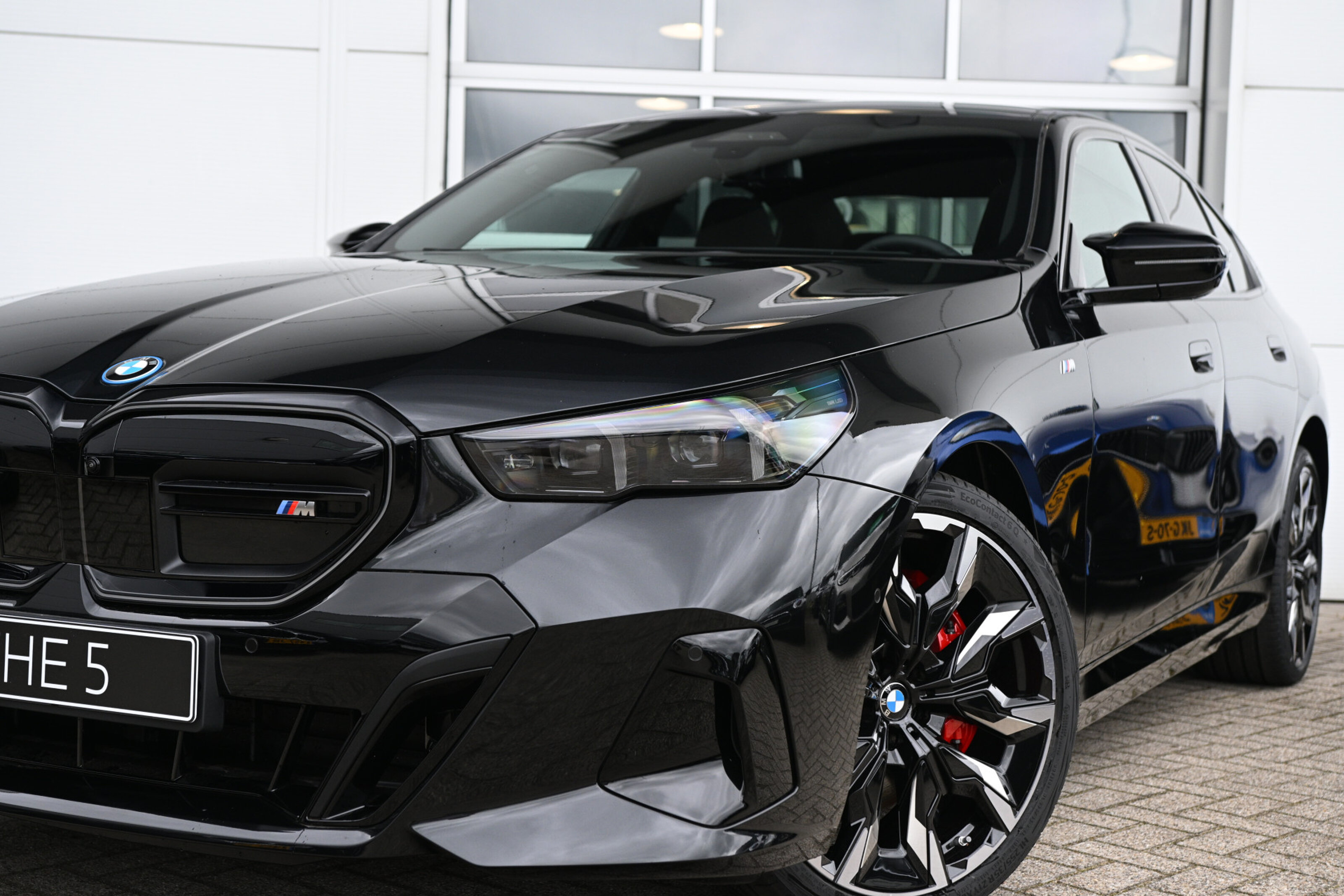 BMW i5 7