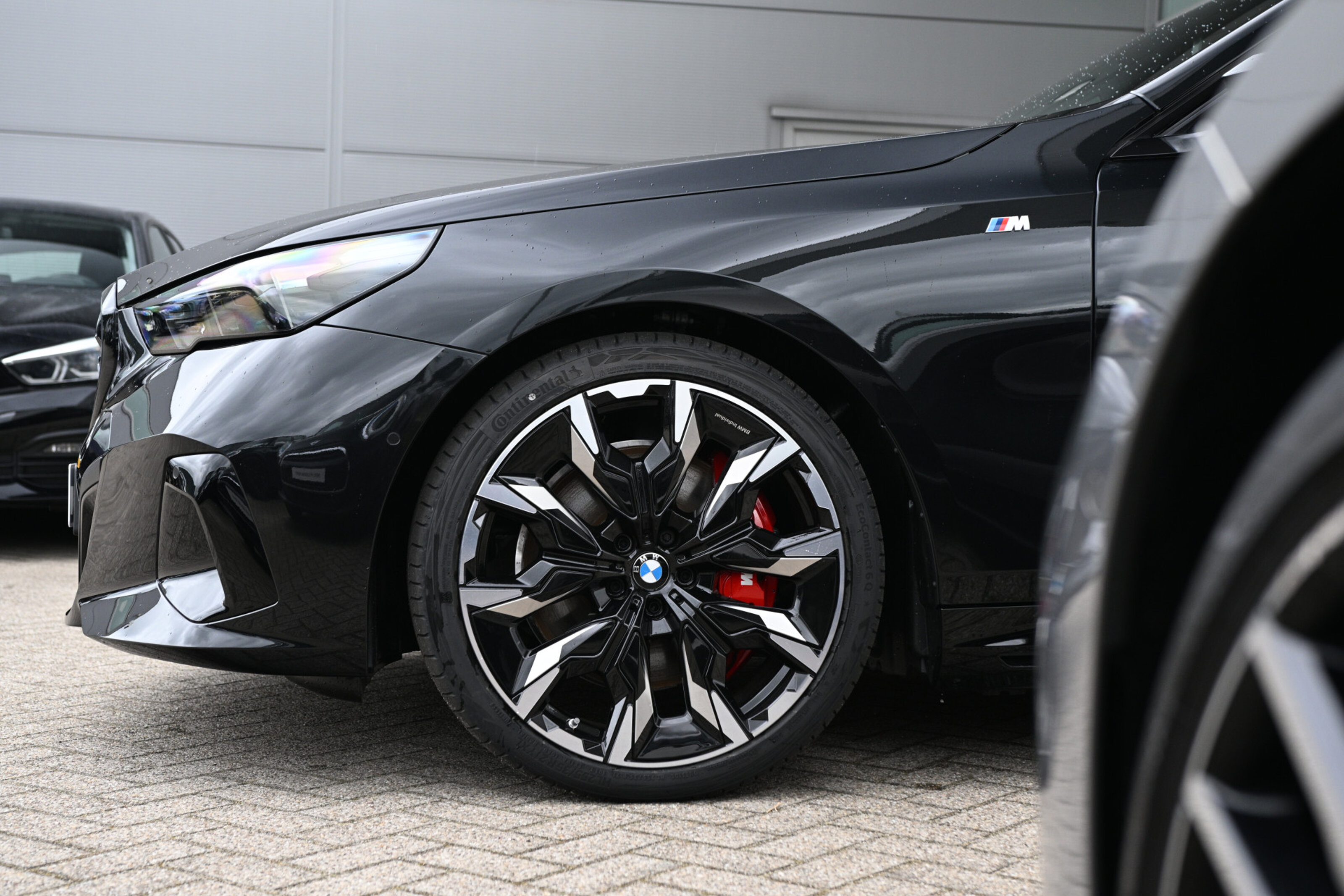 BMW i5 9
