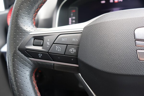 cruise control adaptief met Stop&Go cruise control adaptief met Stop&Go