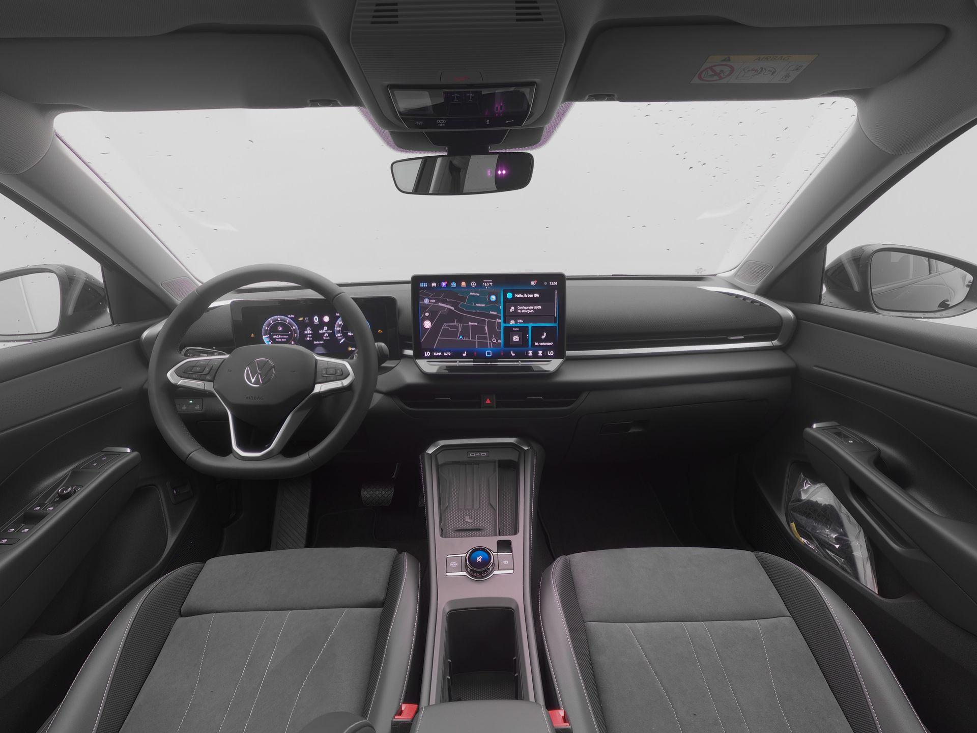Volkswagen T-Roc Style First Edition 1.5 eTSI 116 PK - Afbeelding 4