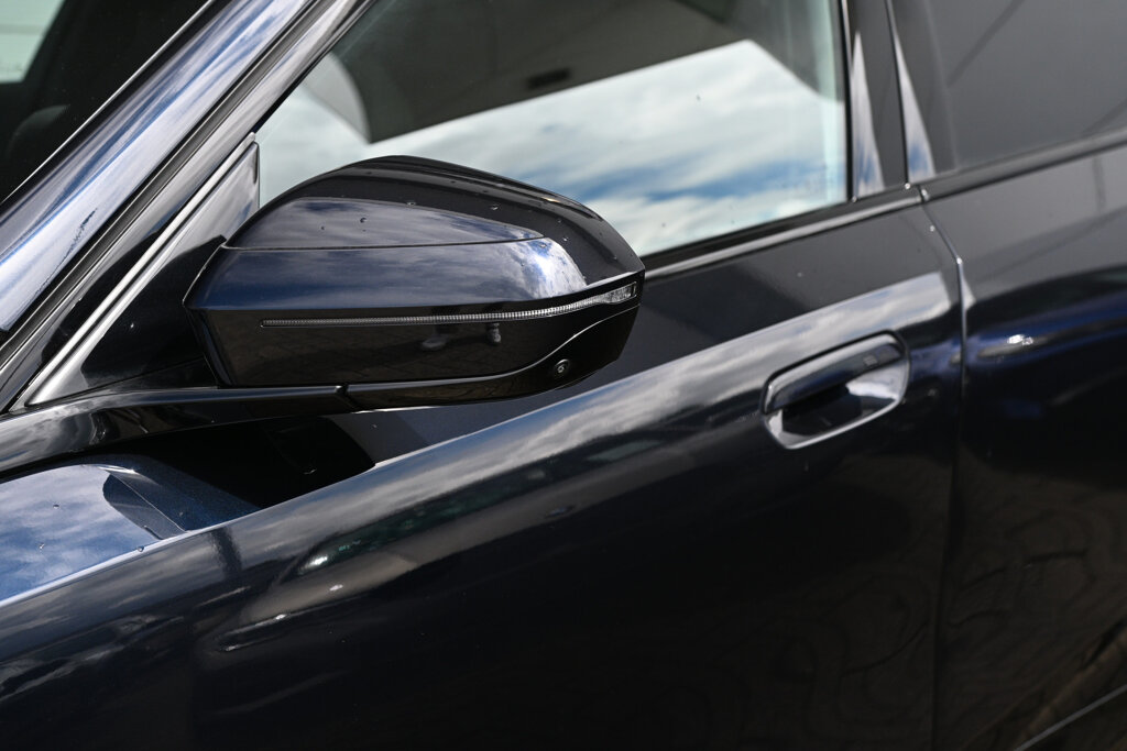 BMW i5 9
