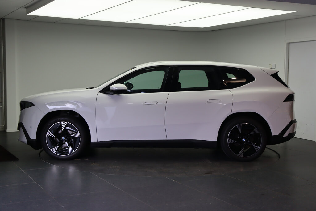 BMW iX3 3