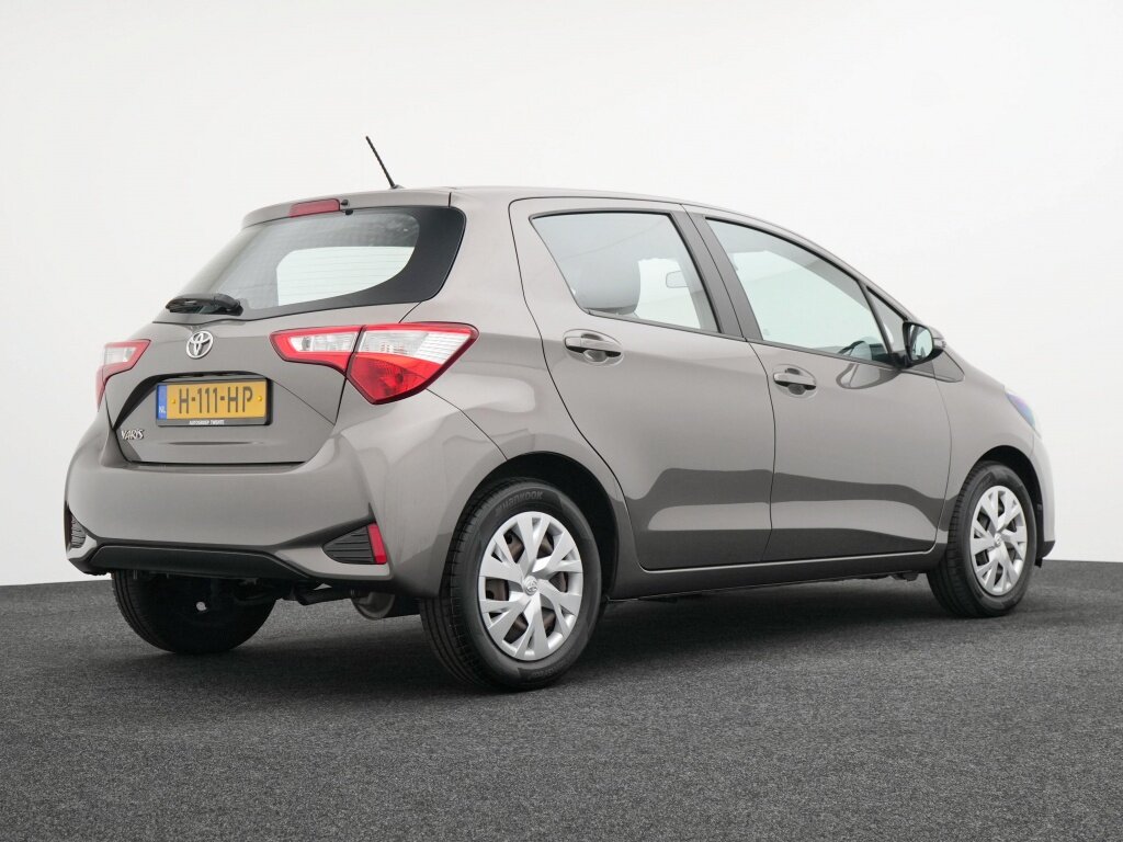 Toyota Yaris 1.0 VVT-i Comfort | Airco | Bluetooth | Dealer onderhouden - Afbeelding 2