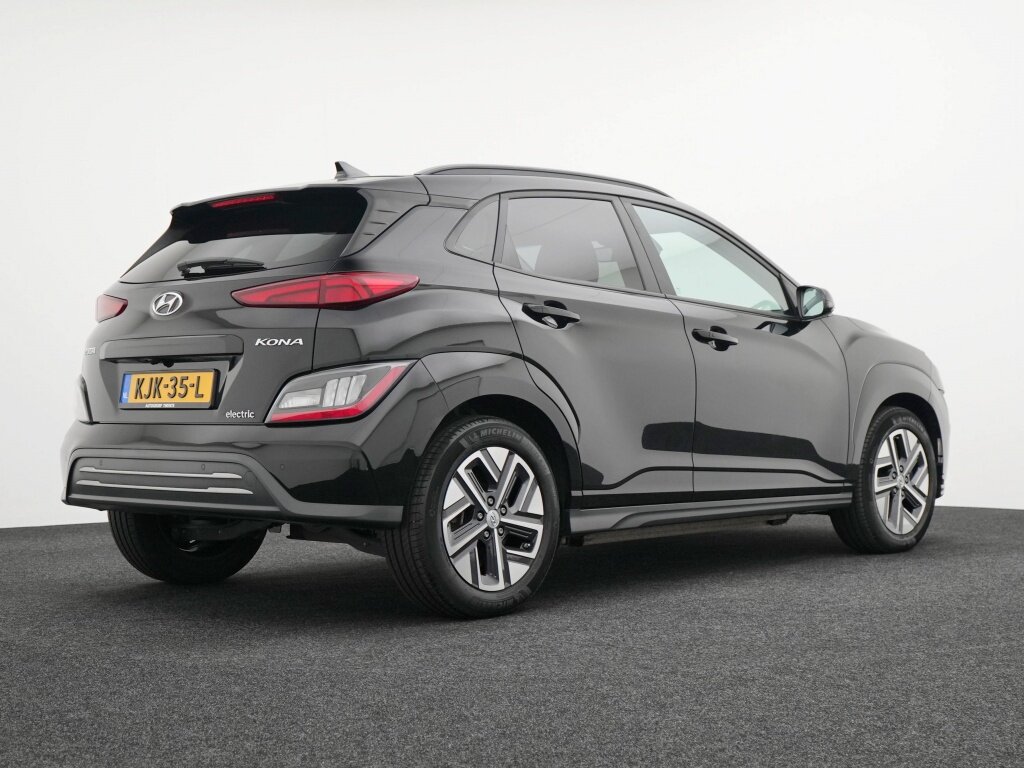 Hyundai Kona EV Fashion 64 kWh | 3-Fase | LED | Stoelverwarming - Afbeelding 2