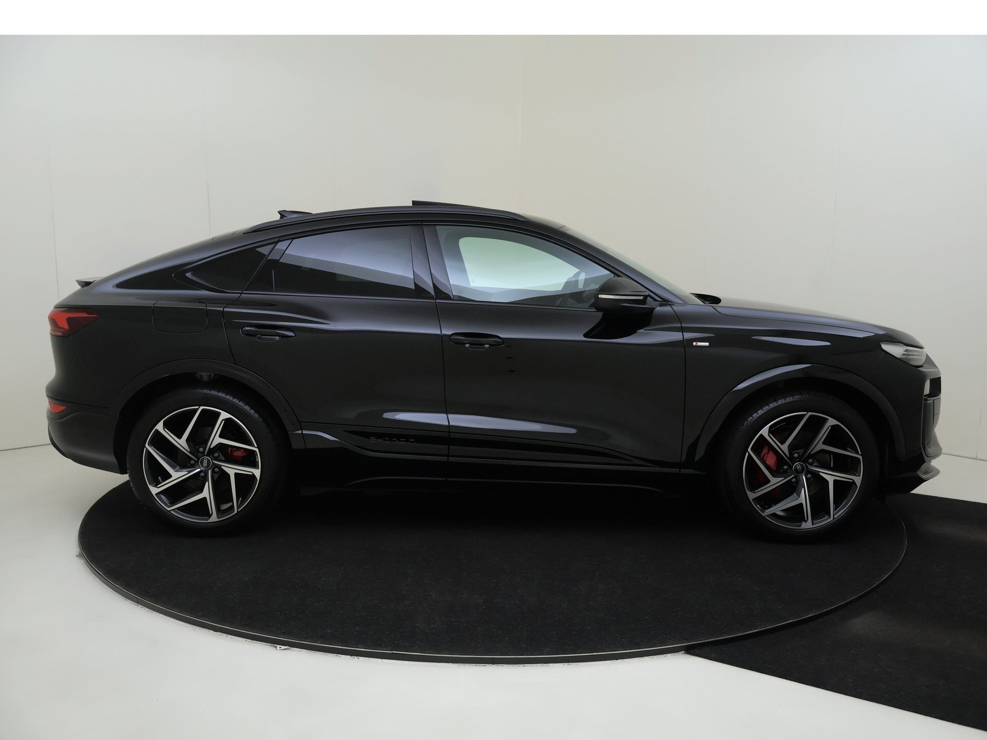 Audi Q6 Sportback e-tron S edition - Afbeelding 3