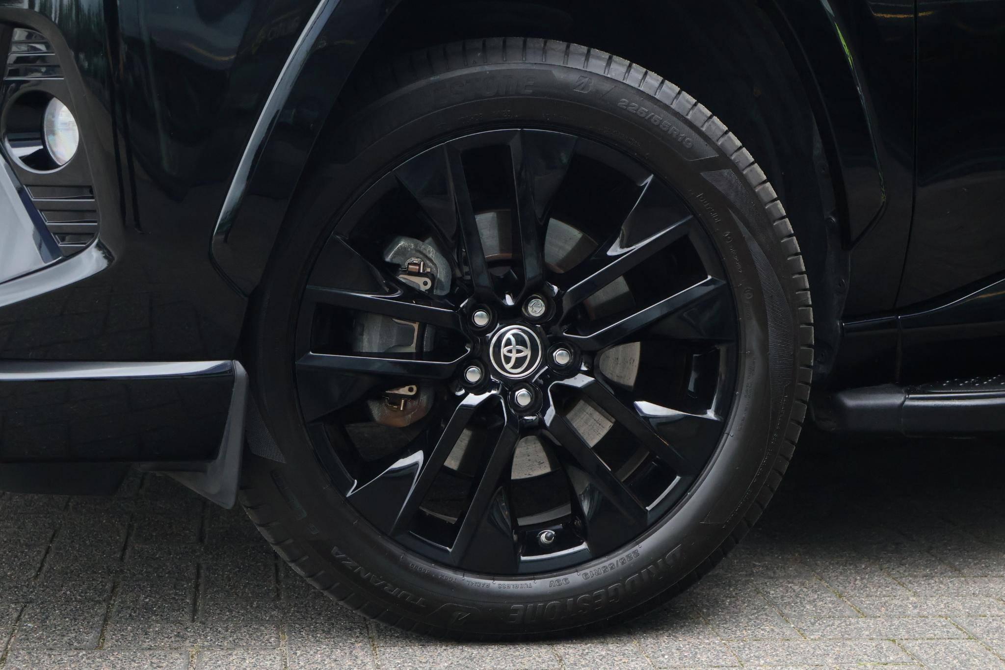 Toyota RAV4 2.5 Hybrid AWD Bi-Tone - Afbeelding 4