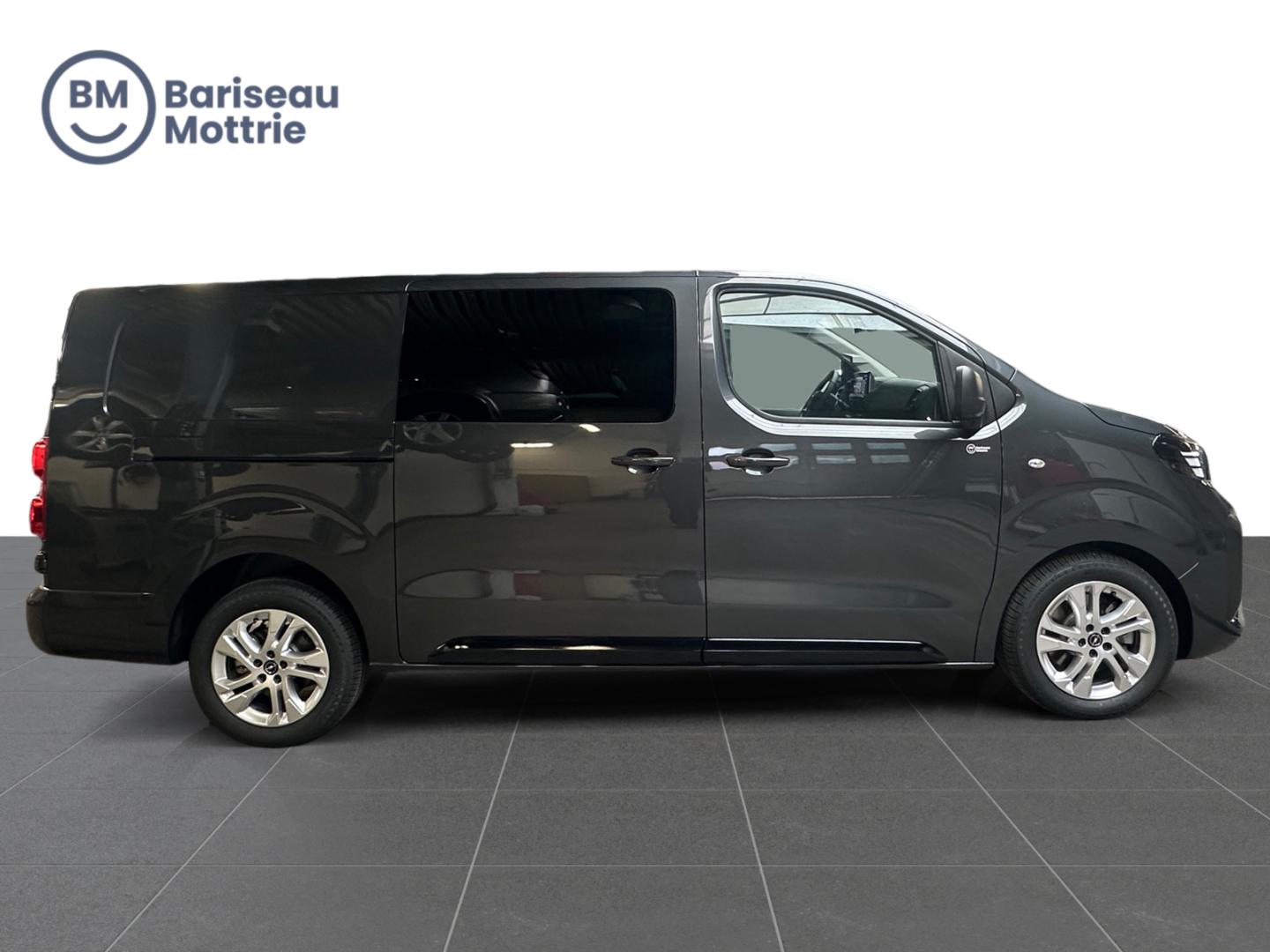 Opel Vivaro VIVARO Dubbele Cabine XL Diesel 180pk Automaat - Image 3