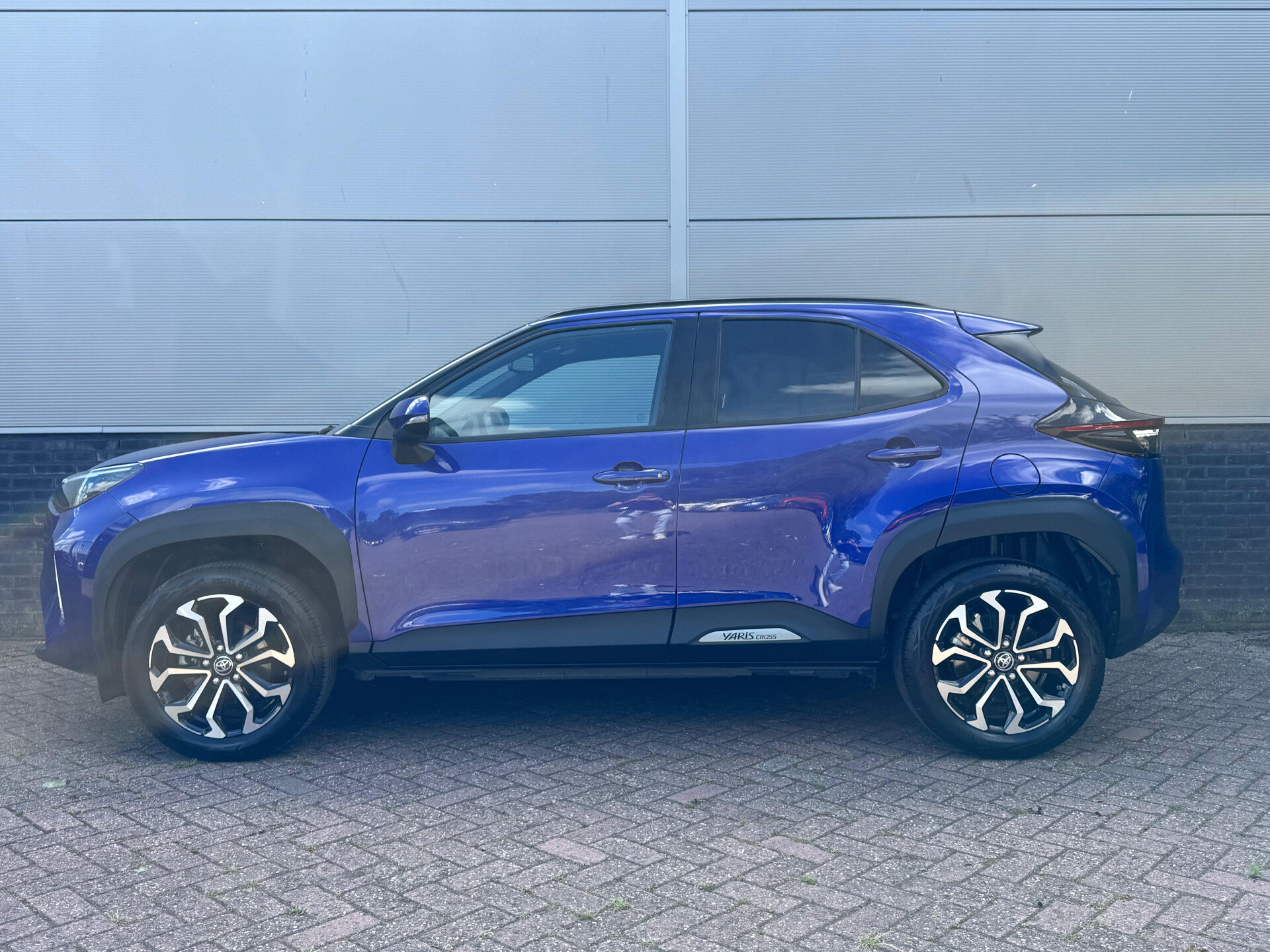 Toyota Yaris Cross 1.5 Hybrid 115 First Edition + Trekhaak - Afbeelding 2