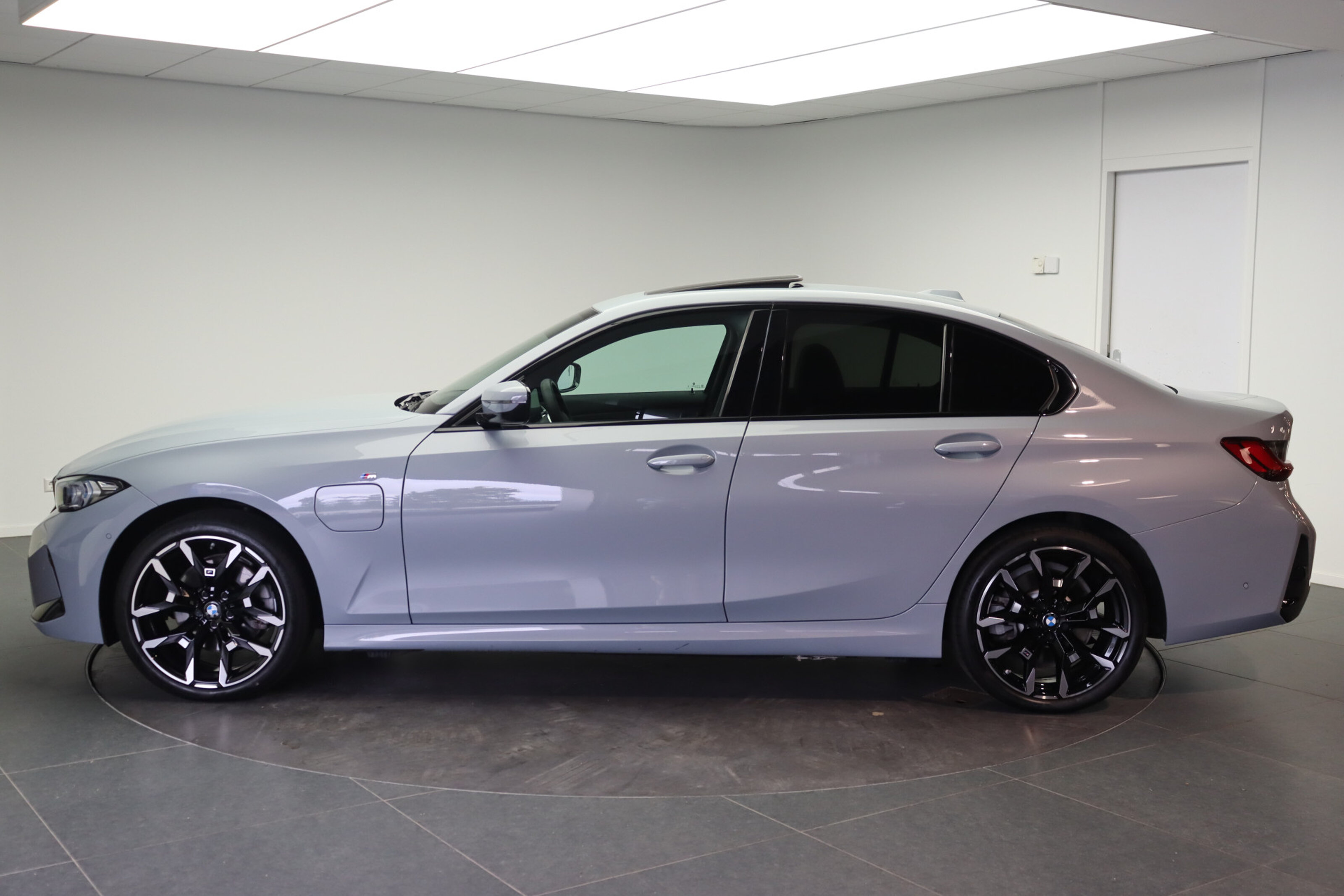 BMW 3 Serie 330e M Sport Automaat