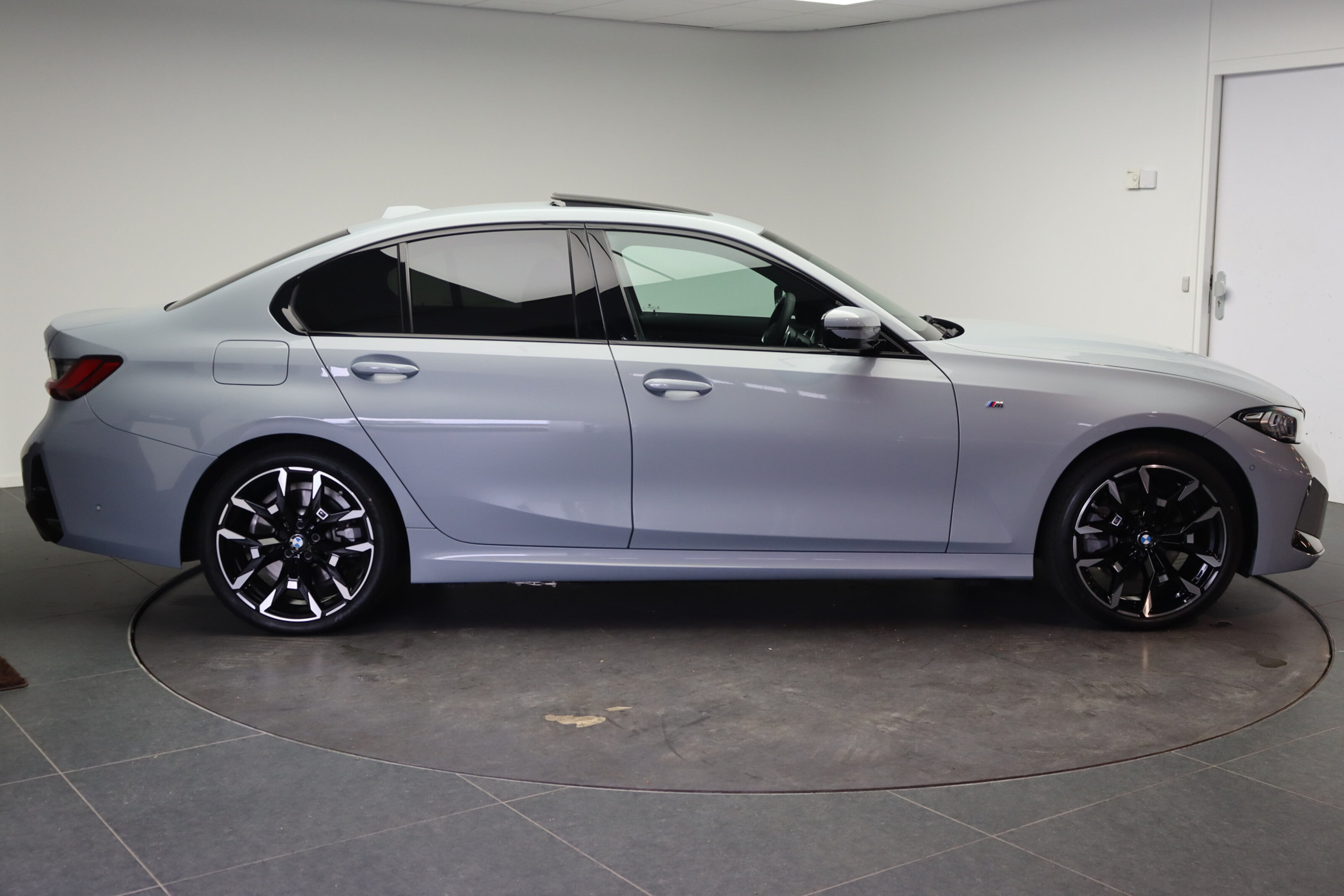 BMW 3 Serie 330e M Sport Automaat