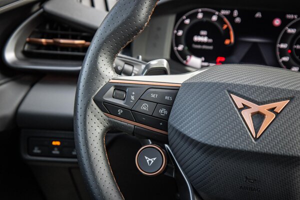 cruise control adaptief met Stop&Go en stuurhulp cruise control adaptief met Stop&Go en stuurhulp