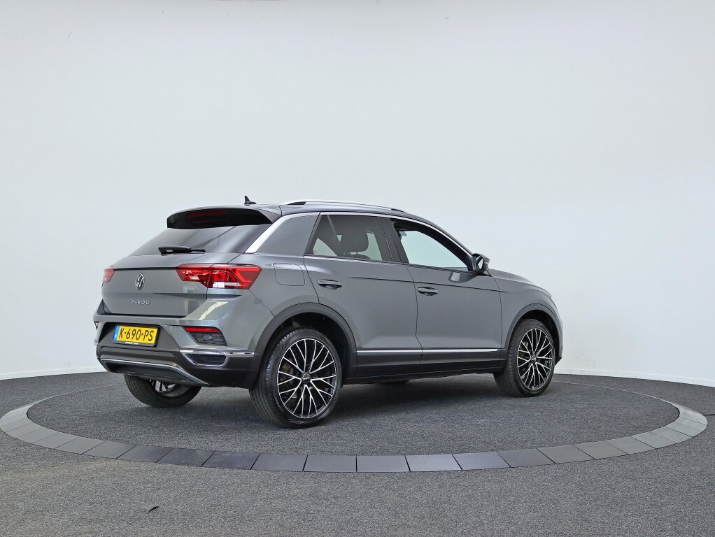Volkswagen T-Roc 1.5 TSI Sport DSG | Navi | Virtual | LED | Elek. achterklep - Afbeelding 2