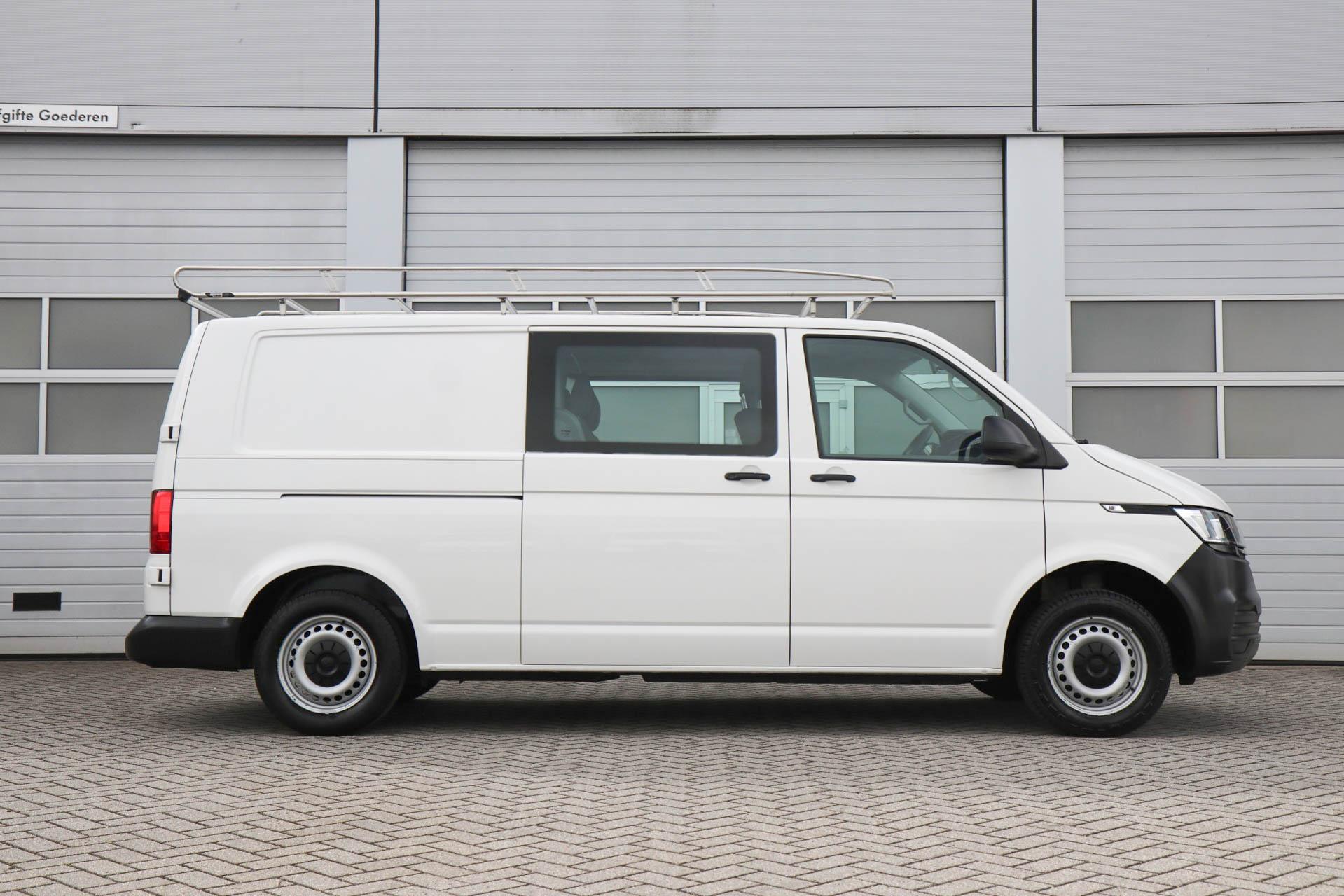Volkswagen Transporter 2.0 TDI 110pk L2H1 30 DC Comfortline - Afbeelding 3