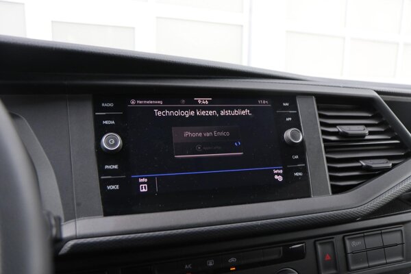 Apple Carplay/Android Auto