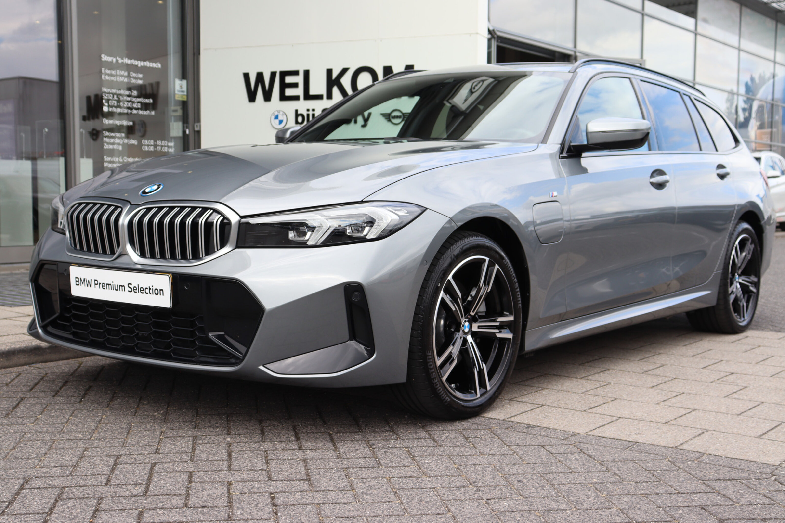 BMW 3 Serie Touring 330e M Sport Automaat