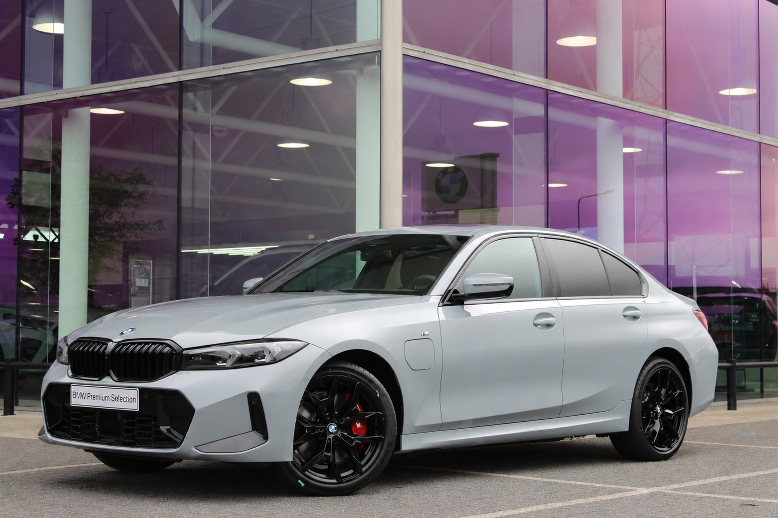 BMW 3 Serie 330e M Sport Automaat
