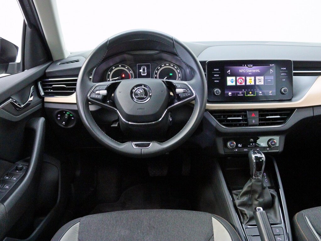 Škoda Kamiq 1.5 TSI DSG 150PK Style | Camera | Carplay Navigatie | - Afbeelding 3