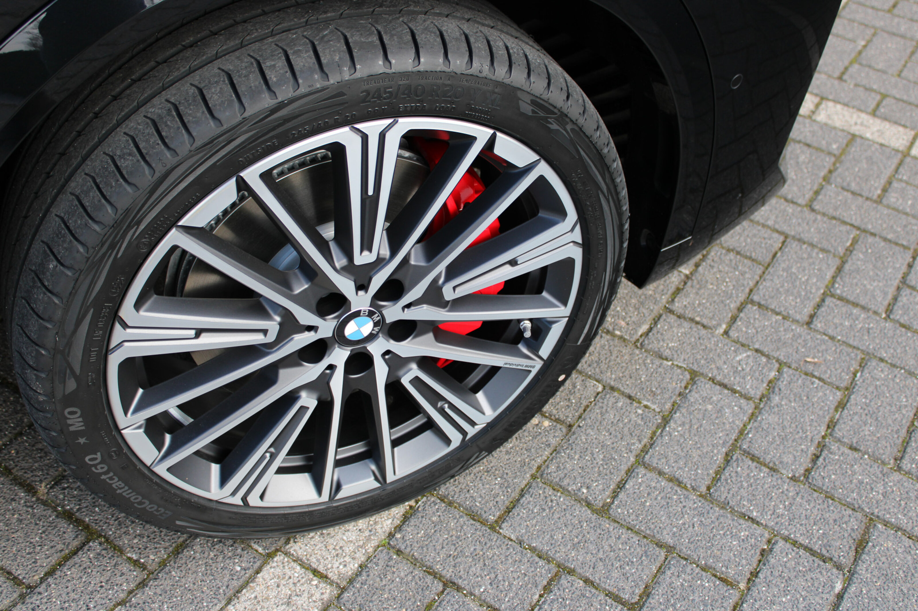 BMW iX2 eDrive20 M Sport