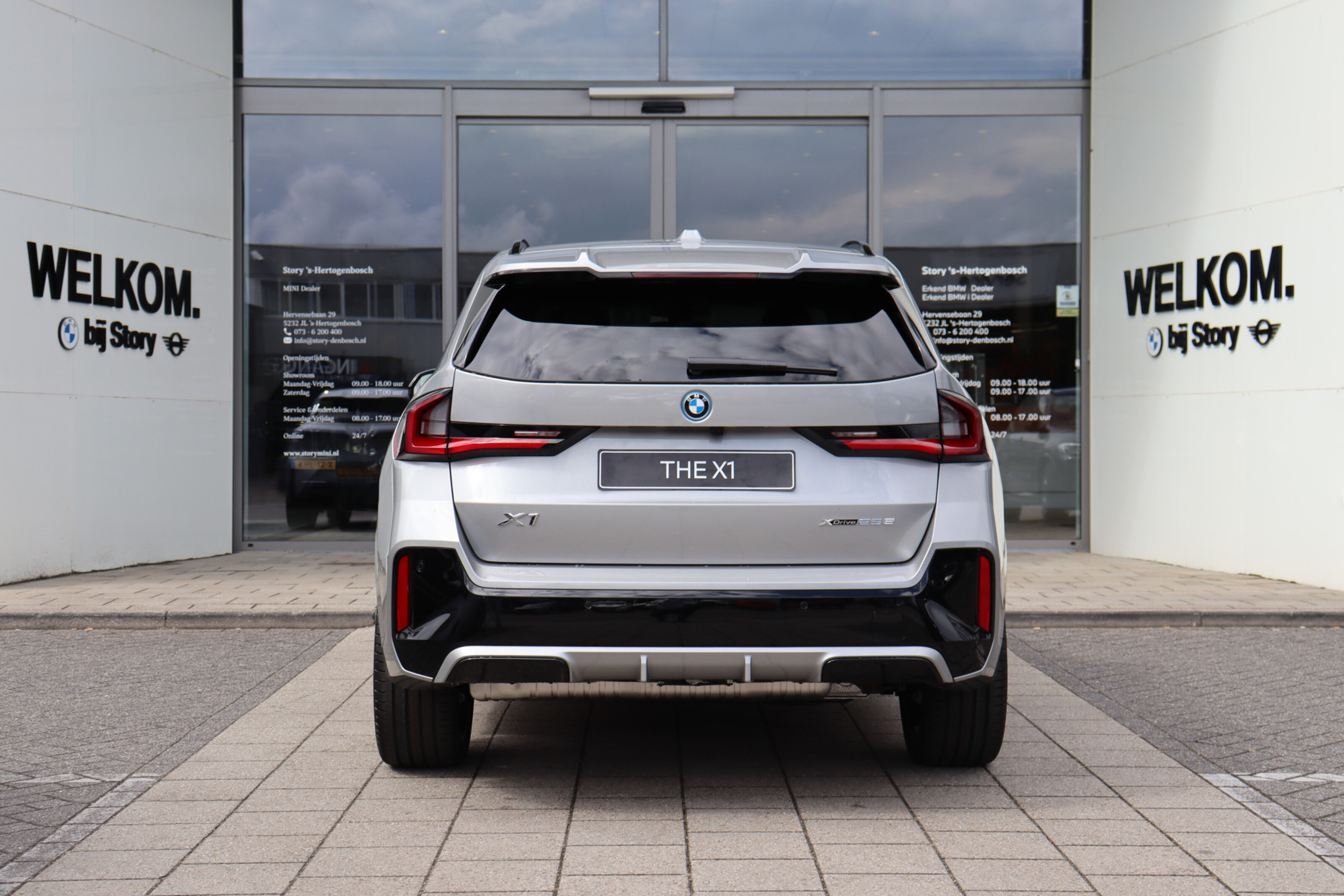 BMW X1 6